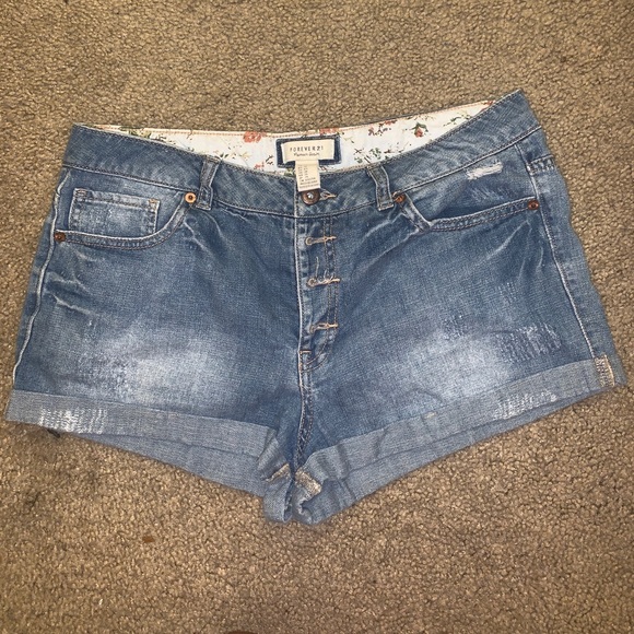 Denim button up shorts - Picture 1 of 2
